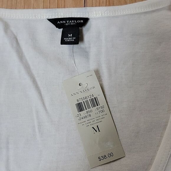 ANN TAYLOR RUFFLE FRONT TANK TOP - NWT - Picture 3 of 4